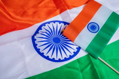 Hindistan bayrağının arka planında Hindistan bayrağı