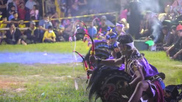 Tarakan Indonesia 09072022 Fokus Selektif Sekelompok Penari Jaranan Yang Tampil — Stok Video