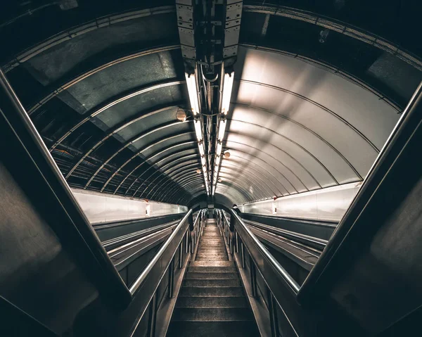 Londra Metro Tüneli — Stok fotoğraf