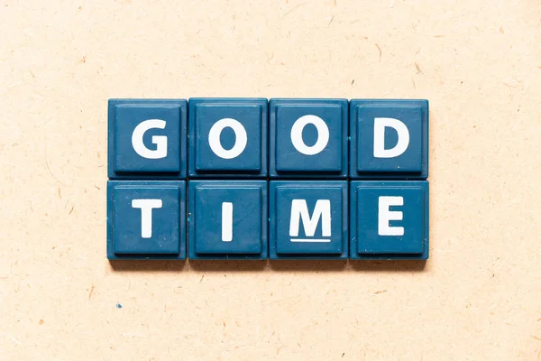 英文大写字母Good Time Wood Background — 图库照片