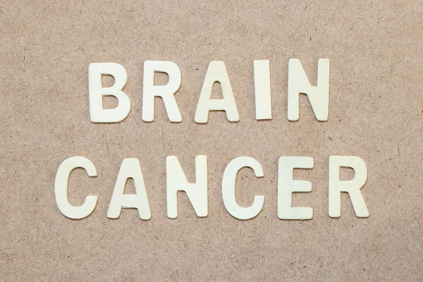 Alfabeto Madeira Palavra Câncer Cérebro Fundo Madeira — Fotografia de Stock