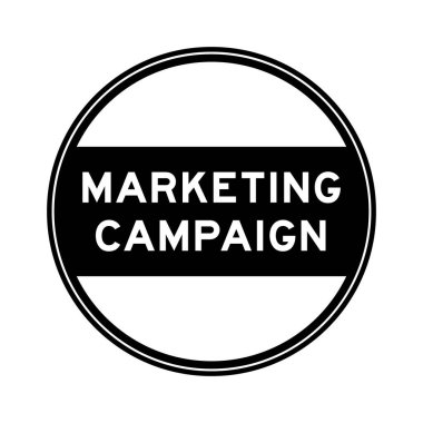Beyaz arka planda kelime pazarlama kampanyasında siyah renkli mühür etiketi