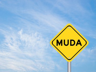 Mavi arkaplanda kelime muda ile sarı taşıma işareti