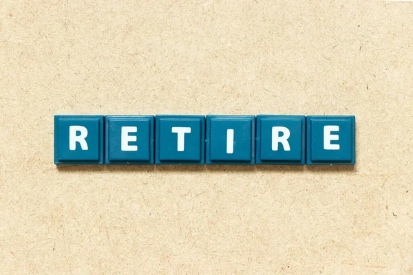 Tegel Alfabet Letter Woord Pensioen Hout Achtergrond — Stockfoto