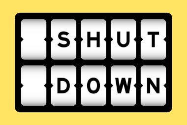 Kelime olarak siyah renk sarı arkaplanlı slot pankartıyla kapatıldı