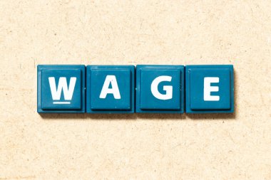 Ahşap zemin üzerinde harf harfi ile harf harfi.