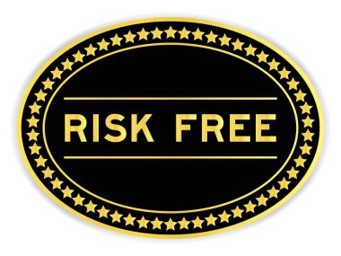 Siyah ve altın rengi oval etiket. Beyaz arka planda kelime riski yok.