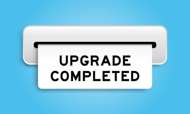 Sözcük güncellemesi ile beyaz kupon flaması mavi renk arkaplanındaki makineden tamamlandı