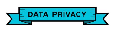 Beyaz arkaplanda kelime veri gizliliği olan mavi kurdele etiket pankartı