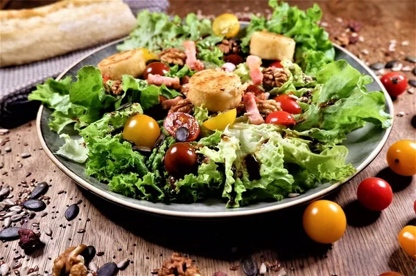 Fotografia Kulinarna Zdrowa Żywność Salade Chevre Chaud Kompozycja Kulinarna Restauracja — Zdjęcie stockowe