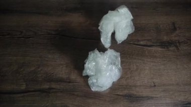 Kullanılan şeffaf plastik torba