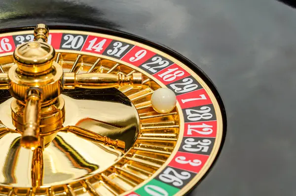 Kumarhanede rulet. Turnuva konsepti, büyük galibiyet, büyük ikramiye