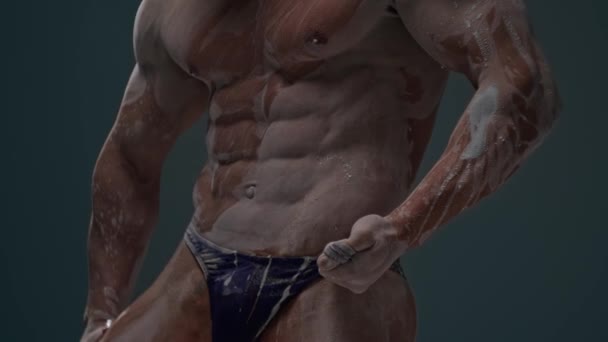 Torso Sem Rosto Muscular Com Abdominais Pele Dos Modelos Masculinos — Vídeo de Stock