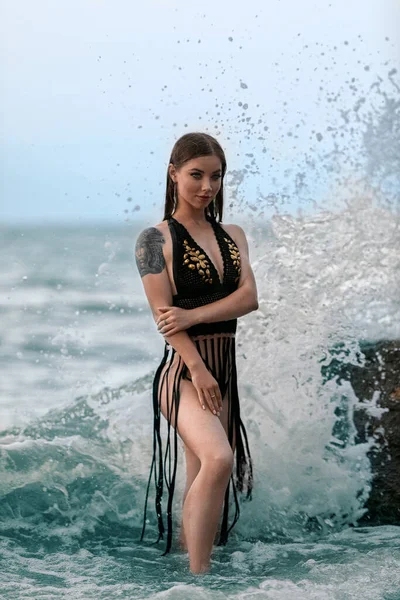 Model Pose Modern Swimwear Sea Beautiful Sexy Lady Tropical Beach — Stock Photo, Image