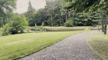 Ulusal Dendroloji Parkı Sofiyivka Ukrayna Uman şehri Kyivska St. 12a, Cherkasy Bölgesi 21.06.2025