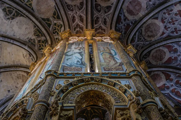 stock image Tomar, Portugal - February 3rd 2023 - Detail of the Convent of Christ altar, templar knights architecture