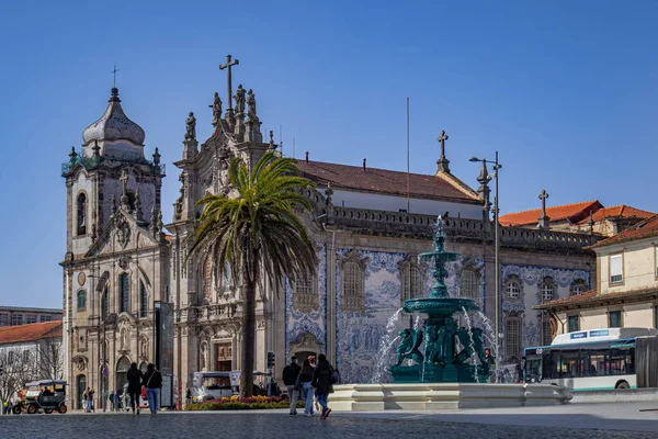Porto Portugal Março 2023 Igreja Católica Carmo Fonte Histórica Leão — Fotografia de Stock