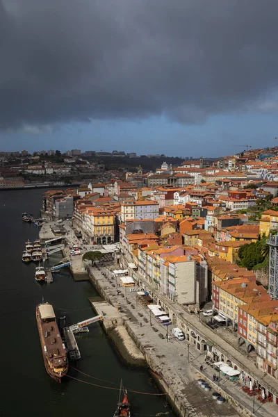 Oporto Portogallo Marzo 2023 Veduta Panoramica Ribeira Della Città Tempo — Foto Stock