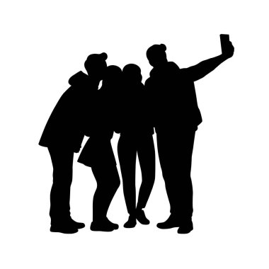 Cep telefonuyla selfie çeken bir grup erkek ve kadın, grup selfie, telefon siluetiyle fotoğraf çeken arkadaşlar.