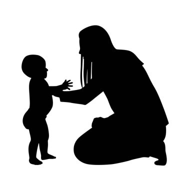 Bebek ilk adımlar. Bebek annesine gider, anne oğluna ilk adım olarak bebek der.