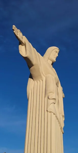 Monument Jesus Christ Background Blue Sky Sculptural Composition Christ Ukraine — Stock Photo, Image