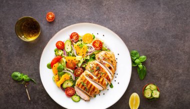 Hızlı ve Erdemli: Keto Yemeği Kolaylaştırdı