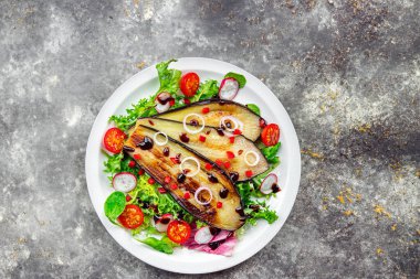 Lezzetli Patlıcan Dilimi, Çekici bir Isırık