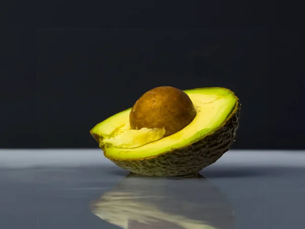 Unique Avocado Half Pit — Stock Photo, Image