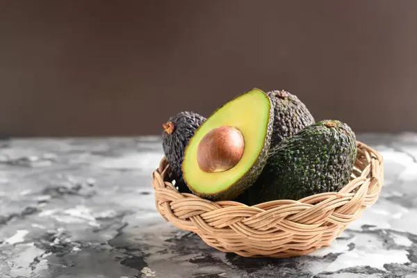 Isolerad Avokadofrukt Symbol För Hälsa — Stockfoto