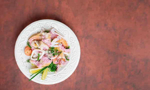 Fresh Seafood Salad Adorned Succulent Prawns — Stock Photo, Image