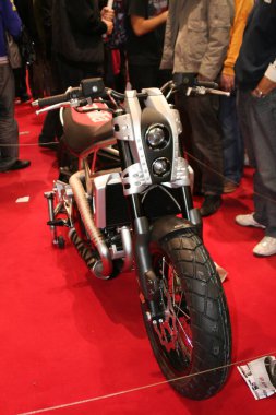 Milano, İtalya - 2021 11 27: Eicma Milano Bisiklet Fuarı özel bisikleti. Yüksek kalite fotoğraf