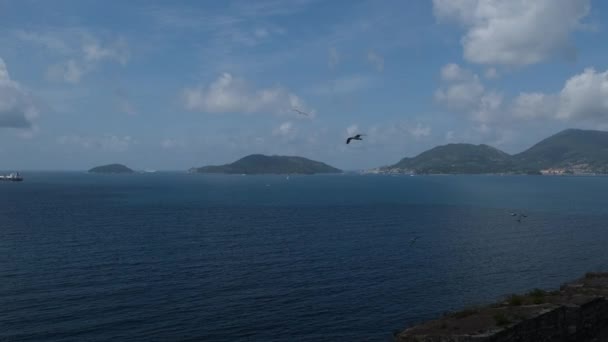 Ligurian Körfezi Ndeki Lerici Kalesi Nden Sadece Tekne Denizle Gelen — Stok video