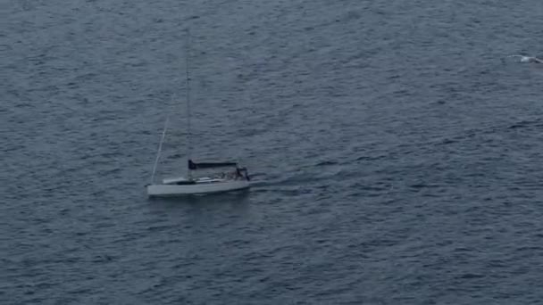 Segelfartyg Utanför Lericis Kust Ligurien Sett Ovanifrån — Stockvideo