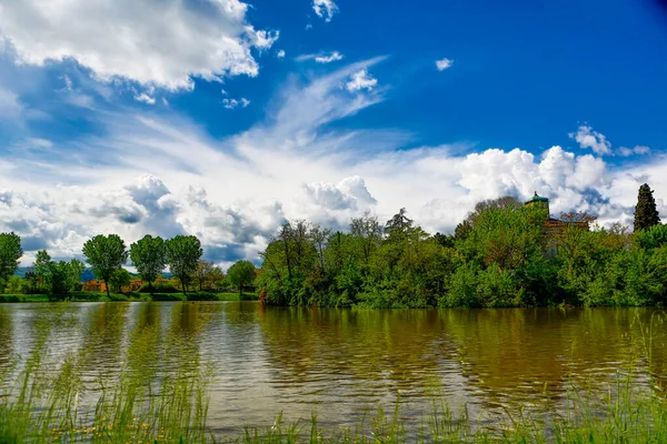 stock image Corbelli's tub in Reggio Emilia with ancient villa and lake. High quality photo