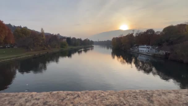 Turiner Panorama Des Bei Sonnenuntergang Hochwertiges Filmmaterial — Stockvideo