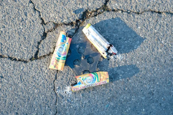 Leftovers End Year Fireworks Left Street Litter High Quality Photo — Foto de Stock