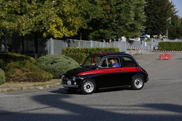 Bibbiano Reggio Emilia Italy 2015 Free Rally Vintage Cars Town — стоковое фото