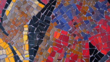 Duvarda renkli mozaik fayanslar var. Yüksek kalite fotoğraf