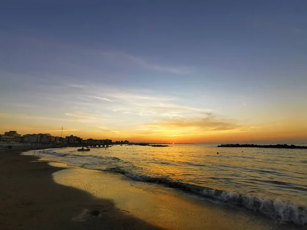 Strand Der Italienischen Riviera Romagna Bei Sonnenuntergang Hochwertiges Foto — Stockfoto