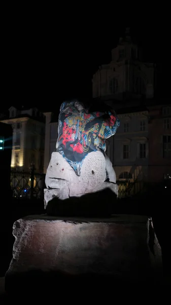 Turin Italie 2022 Statues Centre Ville Couvertes Tatouages Pour Les — Photo