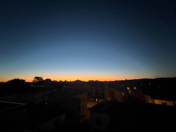 Красивый Восход Солнца Над Городом Биббьяно Реджо Италии Высокое Качество — стоковое фото