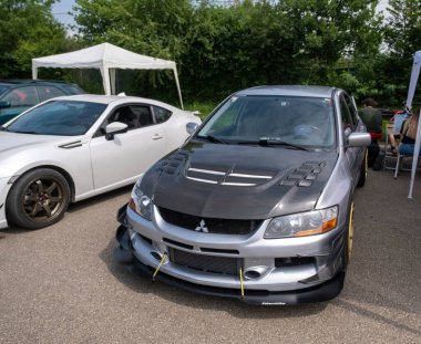 Modena, İtalya: 2023 06 03 JCM Japon Arabaları bedava Japon arabaları Mitsubishi Lancer rallisi. Yüksek kalite fotoğraf