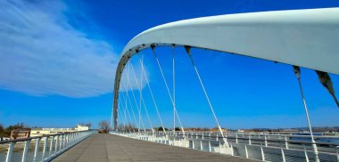 Richard Meier 'den Alessandria İtalya Kale Köprüsü. Yüksek kalite fotoğraf