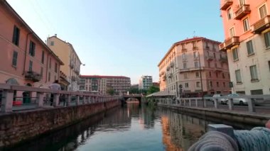Milan kanal navigasyonunda Navigli. Yüksek kalite 4k görüntü