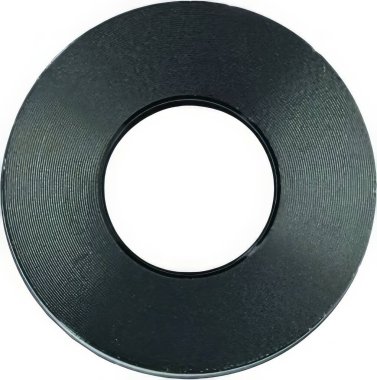 Teflon beyaz arka planda tutucu tutuyor. Yüksek kalite fotoğraf