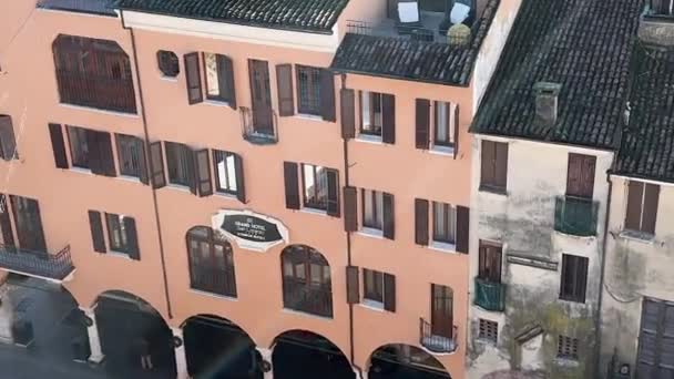 Mantua市从钟楼往下走高质量的4K镜头 — 图库视频影像