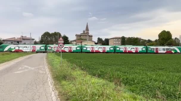 Bibbiano Reggio Emilia Itália 2022 Visão Geral Trem Transporte Local — Vídeo de Stock
