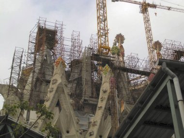 Barselona İspanya: 2004 06 Sagrada Familia şehir merkezindeki mimari detaylar ve iskeleler. Yüksek kalite fotoğraf