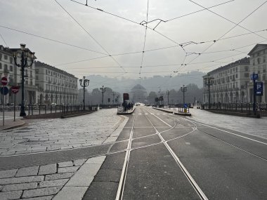 Torin 'de şafakta Vittorio Veneto Meydanı' nda. Yüksek kalite fotoğraf