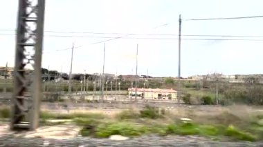 Roma 'nın başkenti etrafında İtalya' ya tren yolculuğu. Yüksek kalite 4k görüntü